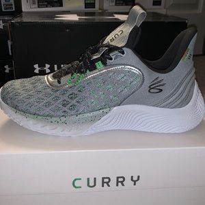 Curry 9 x Sesame Street “Talkin’ Trash”